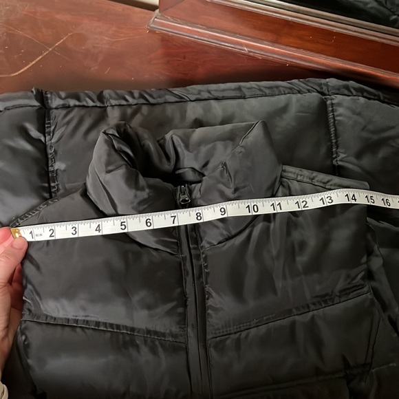 MERONA Black Puffy Vest NWT - Picture 9 of 9
